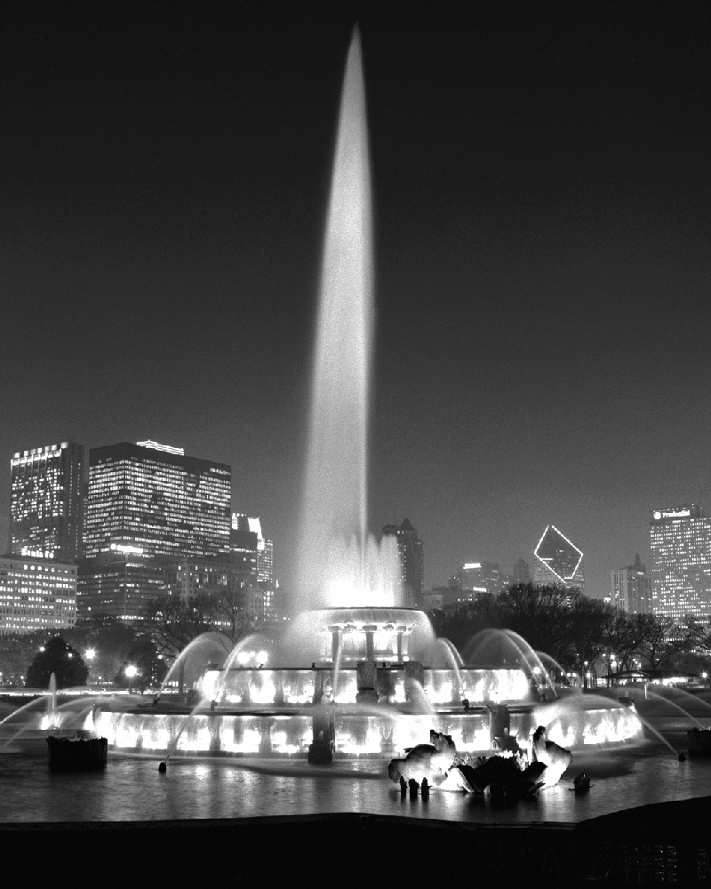 Buckingham Fountain Display Chicago Black & White Framed Print